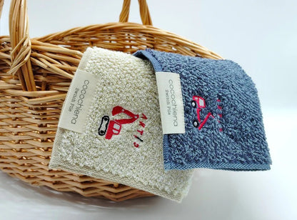 アクティオ 刺繍ミニタオルセット（アイボリー、ネイビーブルー）